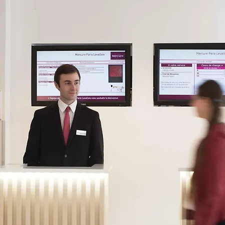 Mercure Paris Hotel 4*