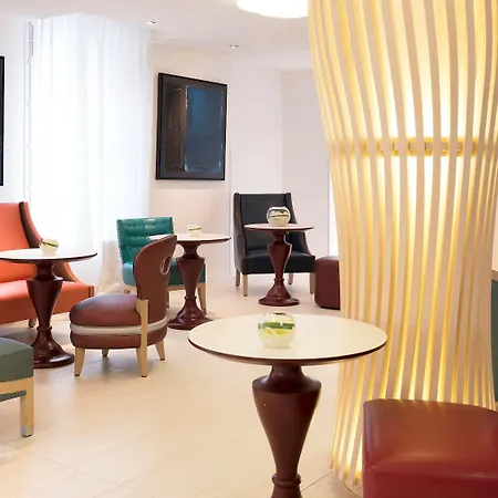 Mercure Paris 4* Левалуа-Пере