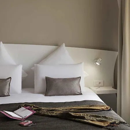 Mercure Paris Hotel