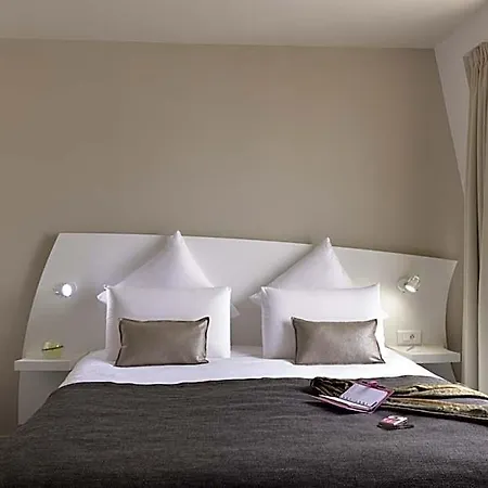 Отель Mercure Paris Левалуа-Пере