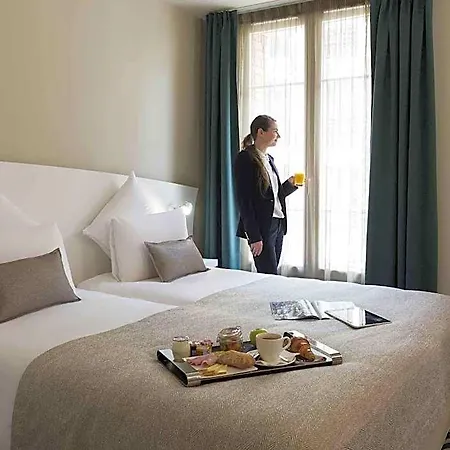 Mercure Paris 4* Левалуа-Пере