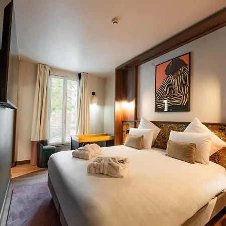 Отель Mercure Paris Левалуа-Пере