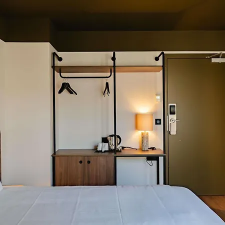 Отель Mercure Paris Левалуа-Пере