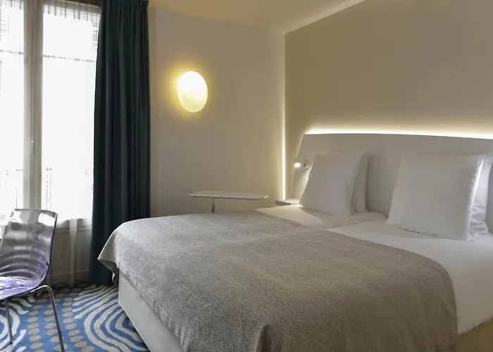 Mercure Paris 4*