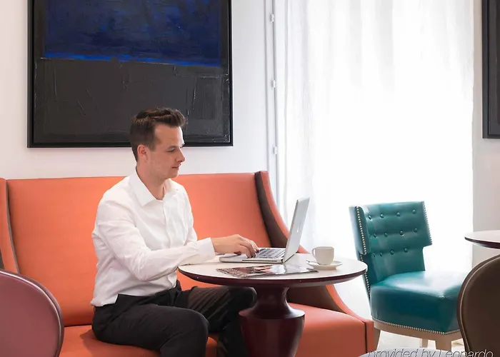 Mercure Paris