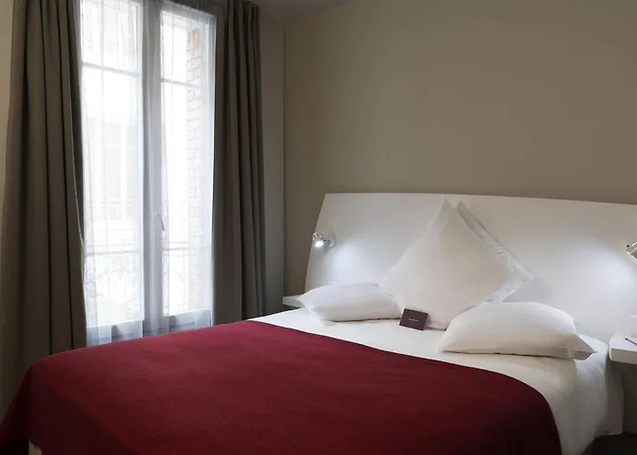 Mercure Paris Hotel 4*