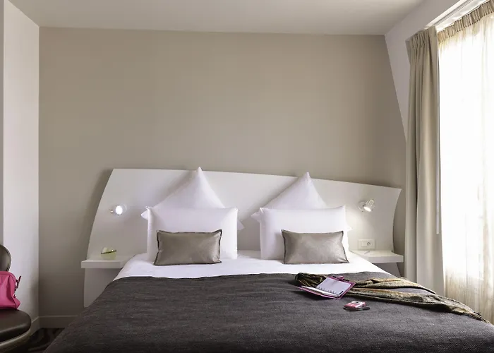Mercure Paris
